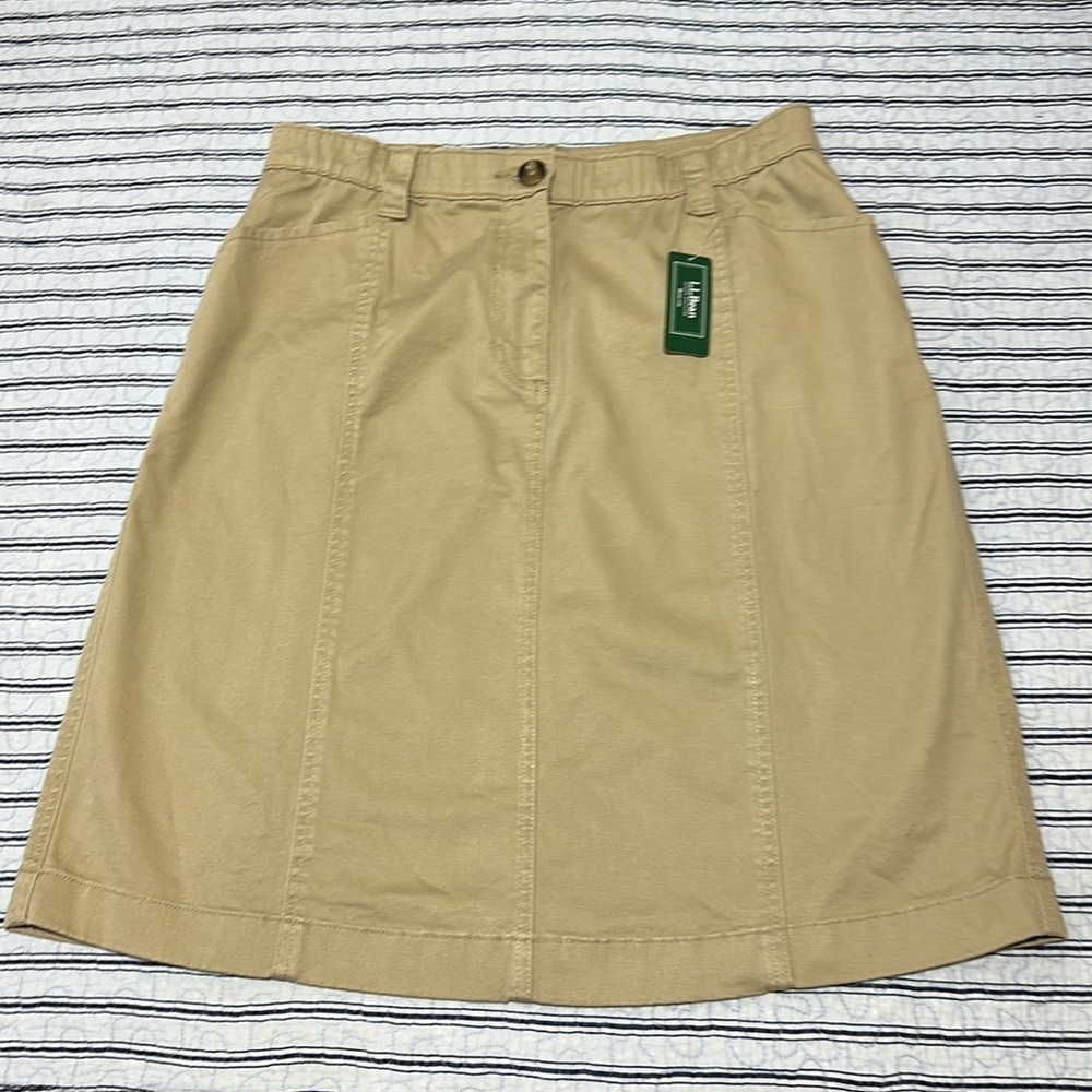 NWT L.L.Bean Skirt Khaki Classic Fit A Line Elastic Waistband Pockets size 14 R - Picture 2 of 16